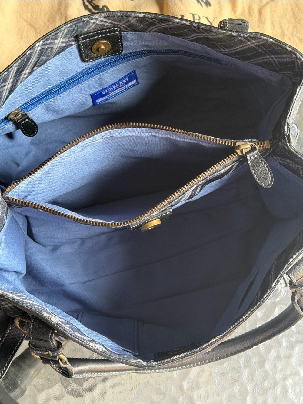 Brand New (Never Used) Burberry London Blue Label Black Leather Tote – Japan